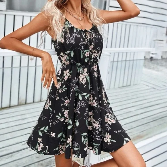 Boho black floral print cami dress - Picture 5 of 5